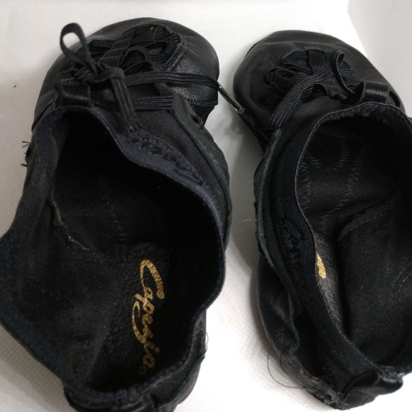 Capezio Leather dance shoe - Picture 2 of 8